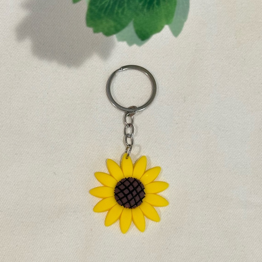 5/$25 SUNFLOWER BAG CHARM | 1PC NWOT
